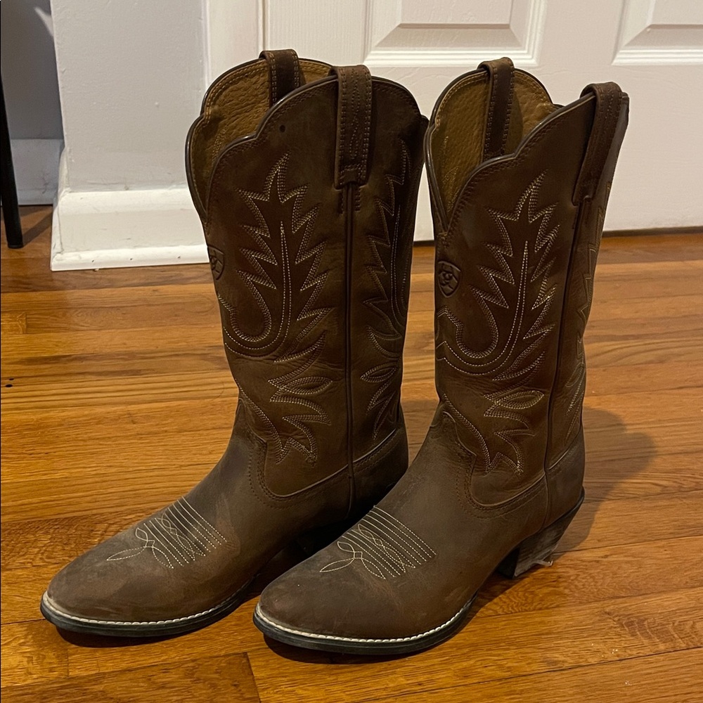 Ariat Women’s Heritage Cowgirl Boots